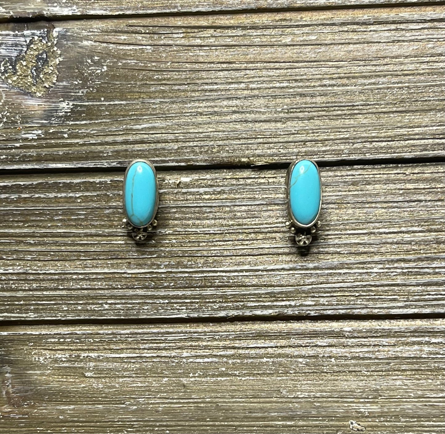 Turquoise Stud Earring